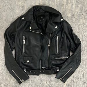 ZARA faux leather biker jacket $10 FINAL SALE OR DONATING